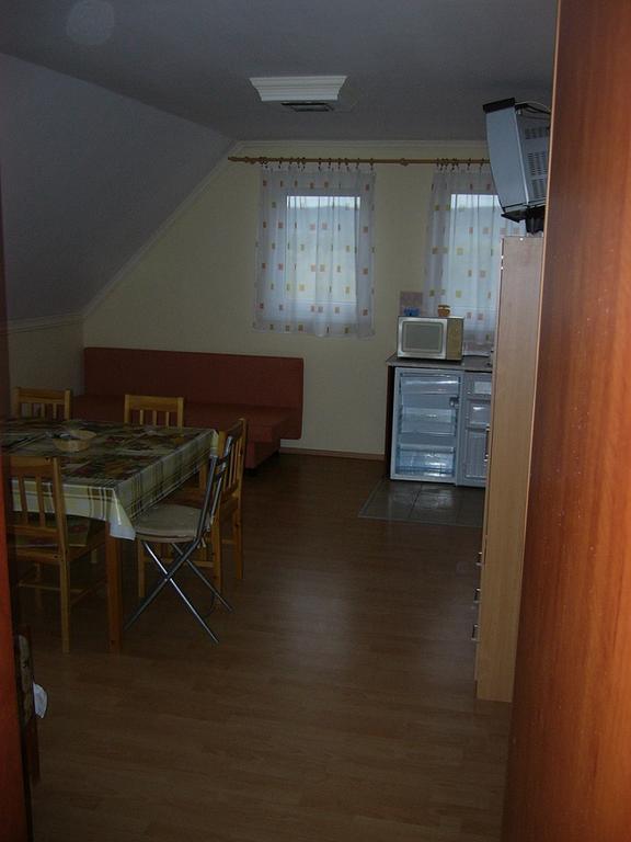 Kustanygyongye Vendeghaz Kehidakustany Apartament Zewnętrze zdjęcie